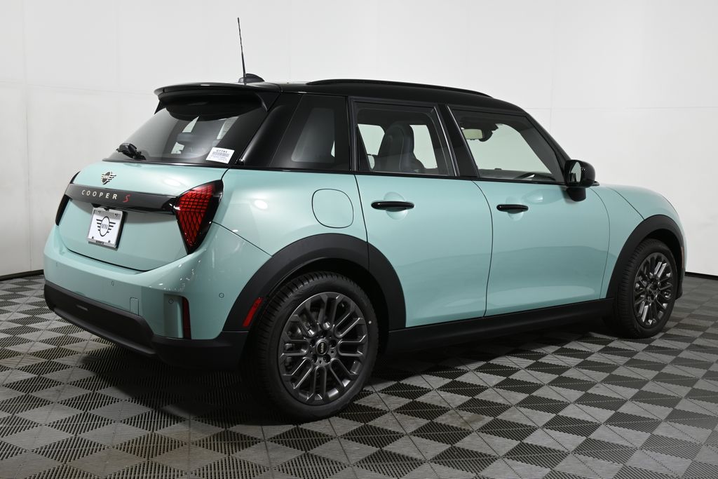Thumbnail: 2026 MINI Cooper - 7