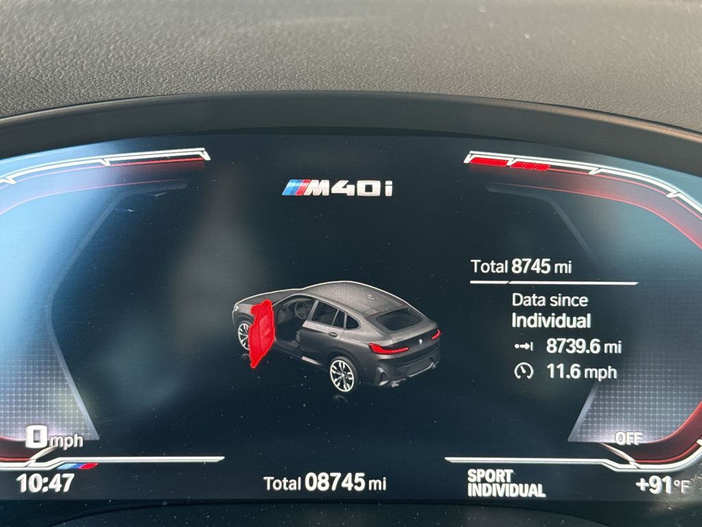 Thumbnail: 2023 BMW X4 - 15