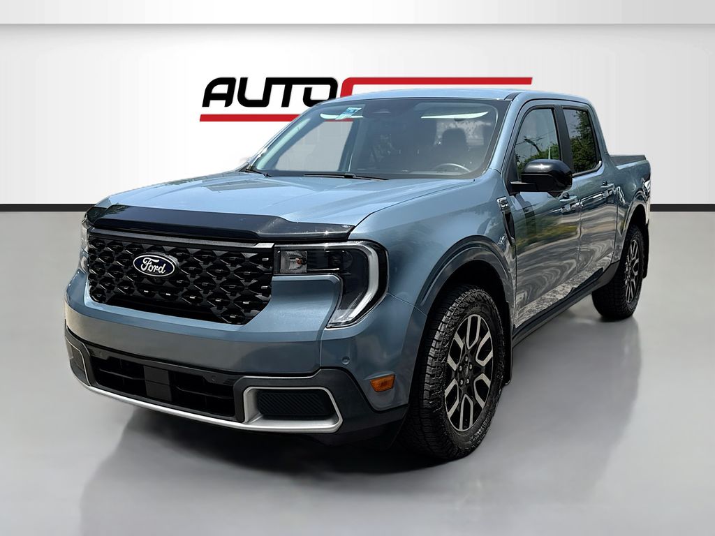 Used 2025 Gray Ford Lariat image 3