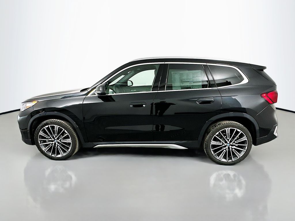 Thumbnail: 2026 BMW X1 - 8