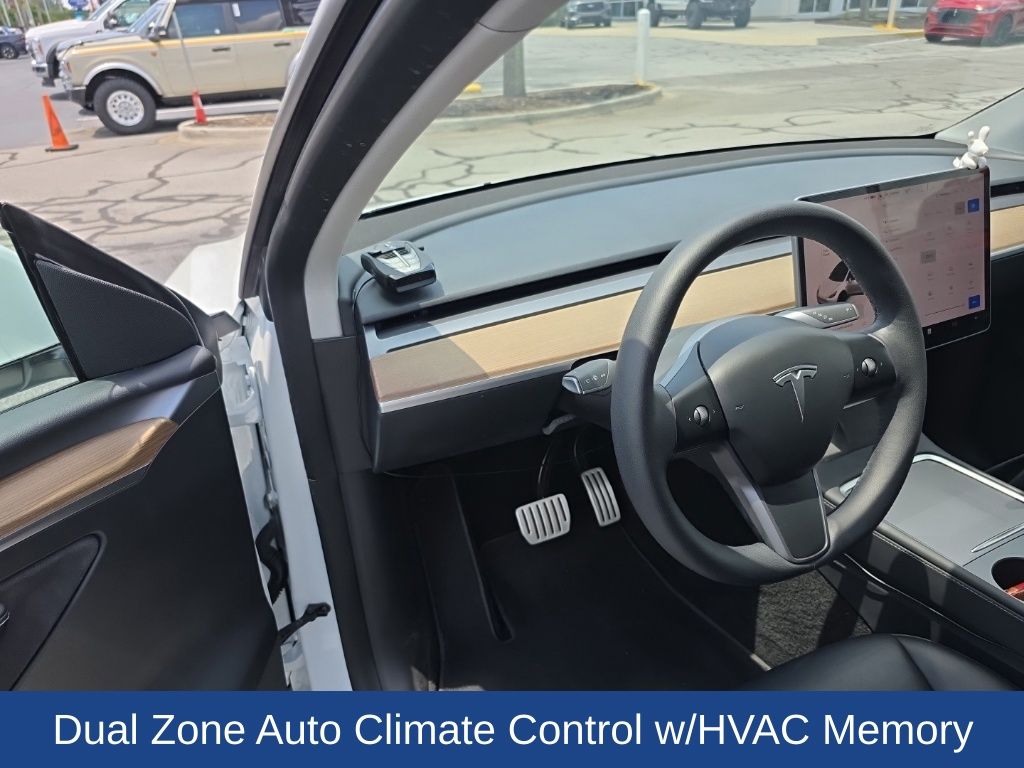 2023 Tesla Model Y Performance Dual Motor All-Wheel Drive