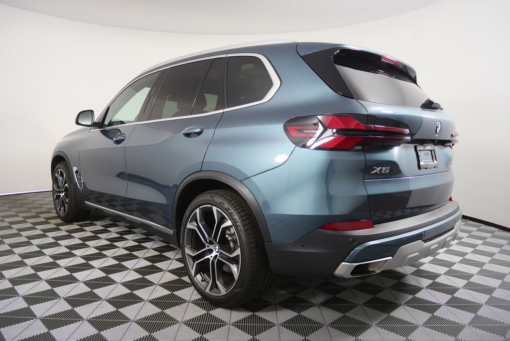 Thumbnail: 2025 BMW X5 - 5