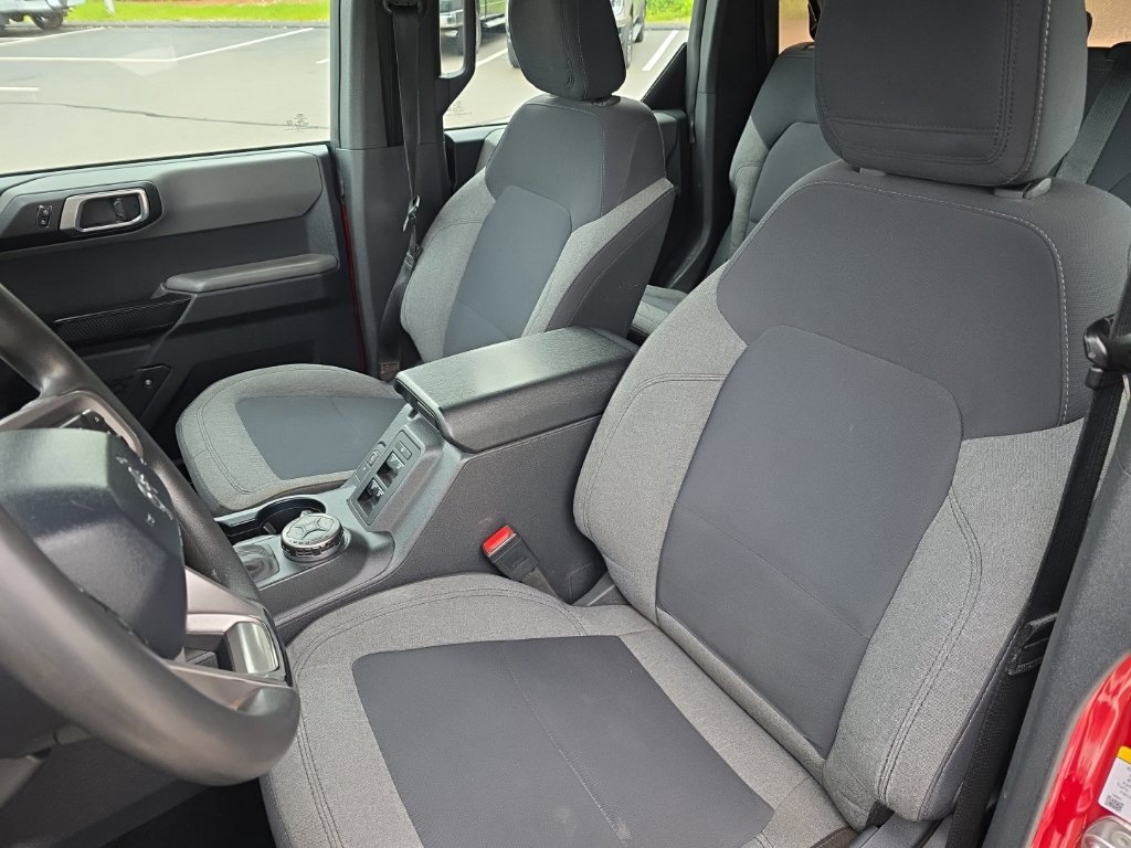 2021 Ford Bronco Base Red Metallic - Grieco Acura - Image 18