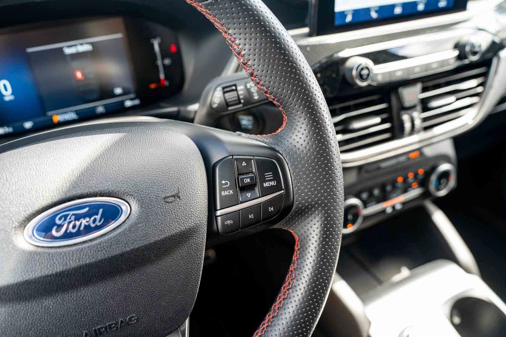 Used Car 2023 Ford Escape  St-line For Sale Under $25,000 In Austin, Texas