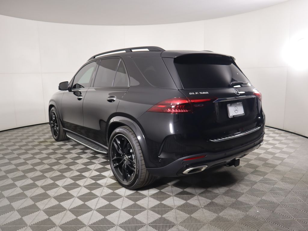 Thumbnail: 2026 Mercedes-Benz GLE - 7