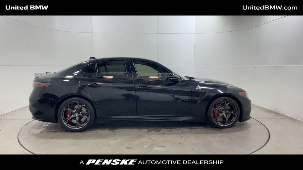 Thumbnail: 2024 Alfa Romeo Giulia - 9