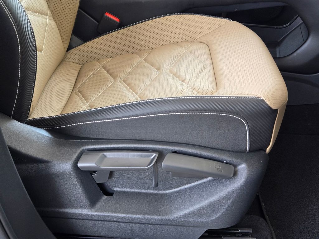 Used 2024 Volkswagen Atlas Cross Sport SUV