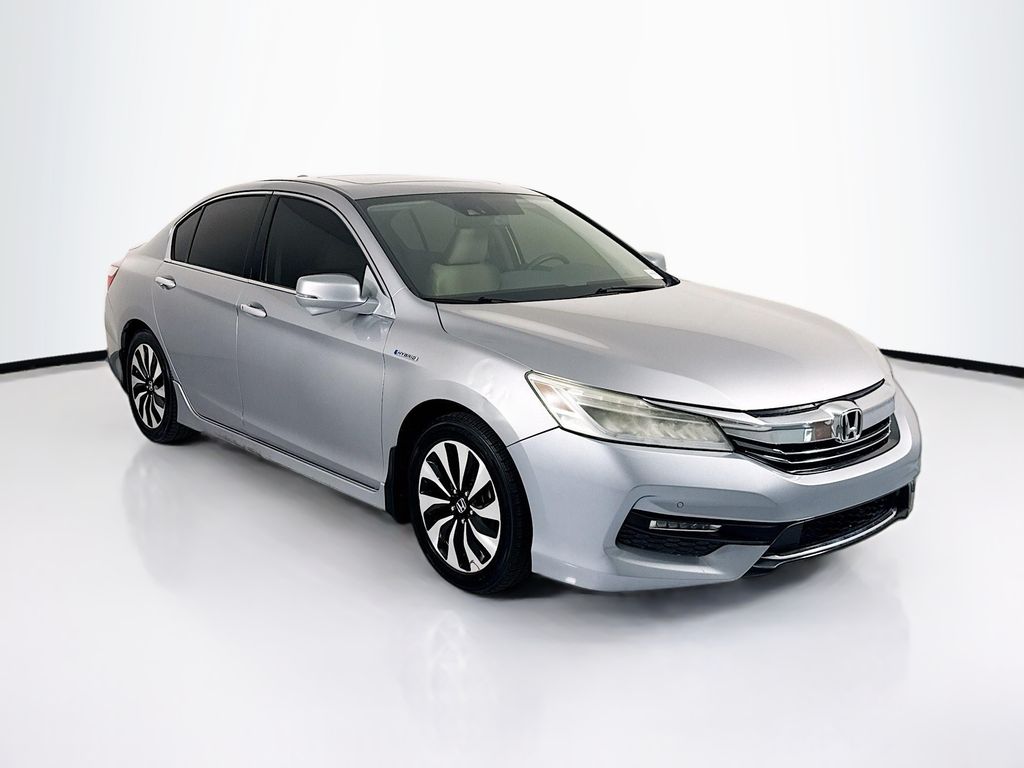 Thumbnail: 2017 Honda Accord - 3