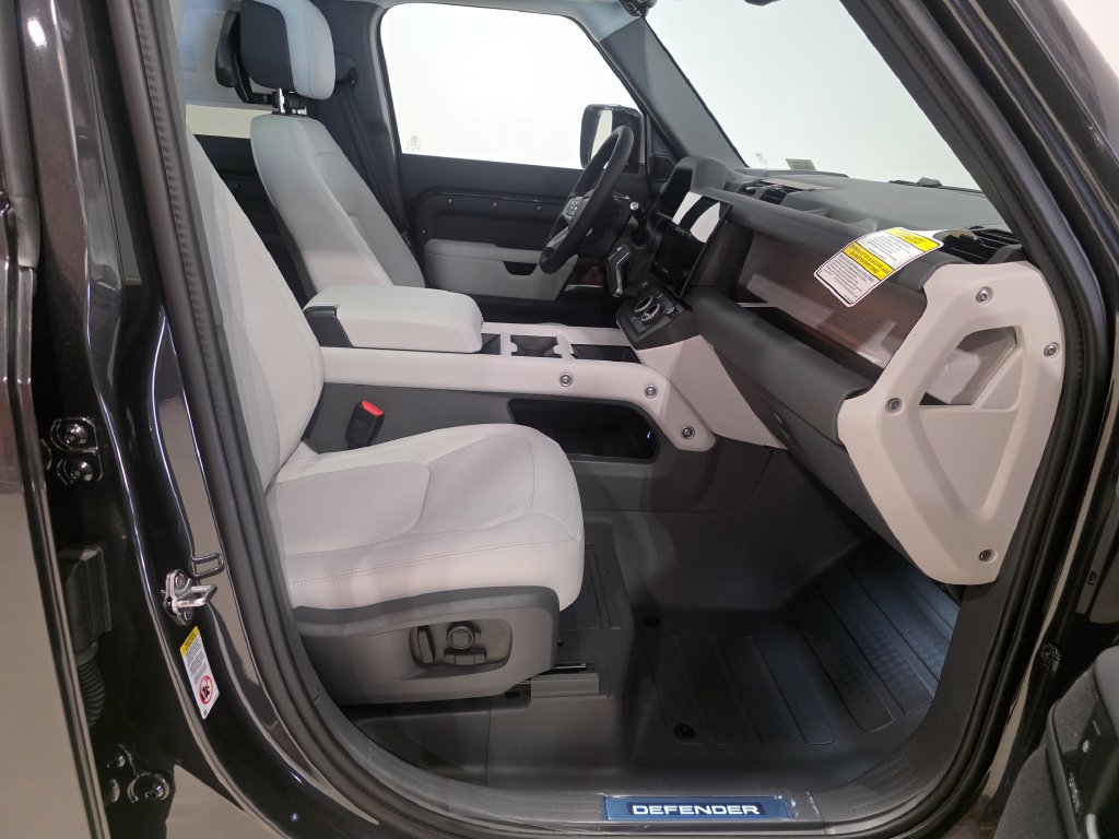 New 2026 Gray Land Rover X-Dynamic SE image 16