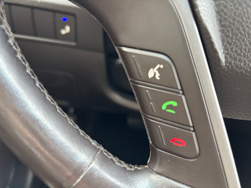 Thumbnail: 2014 Hyundai Santa Fe - 12