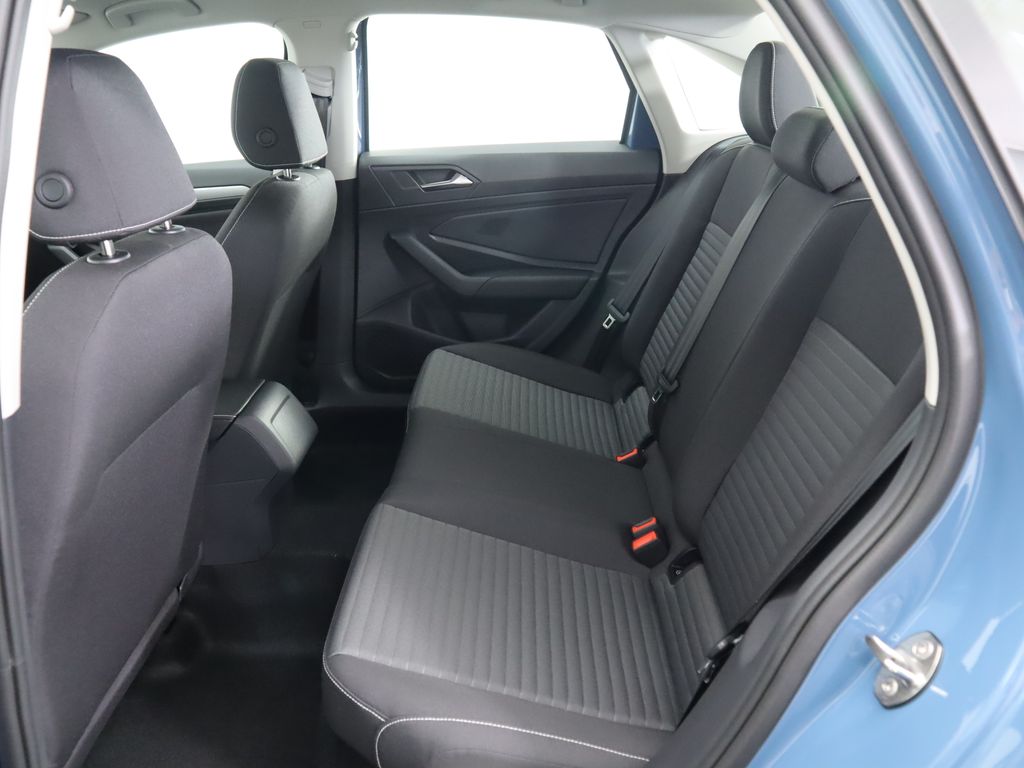 2025 Volkswagen Jetta S 22