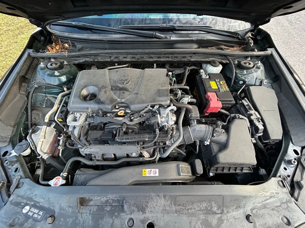 Thumbnail: 2021 Toyota Camry - 11