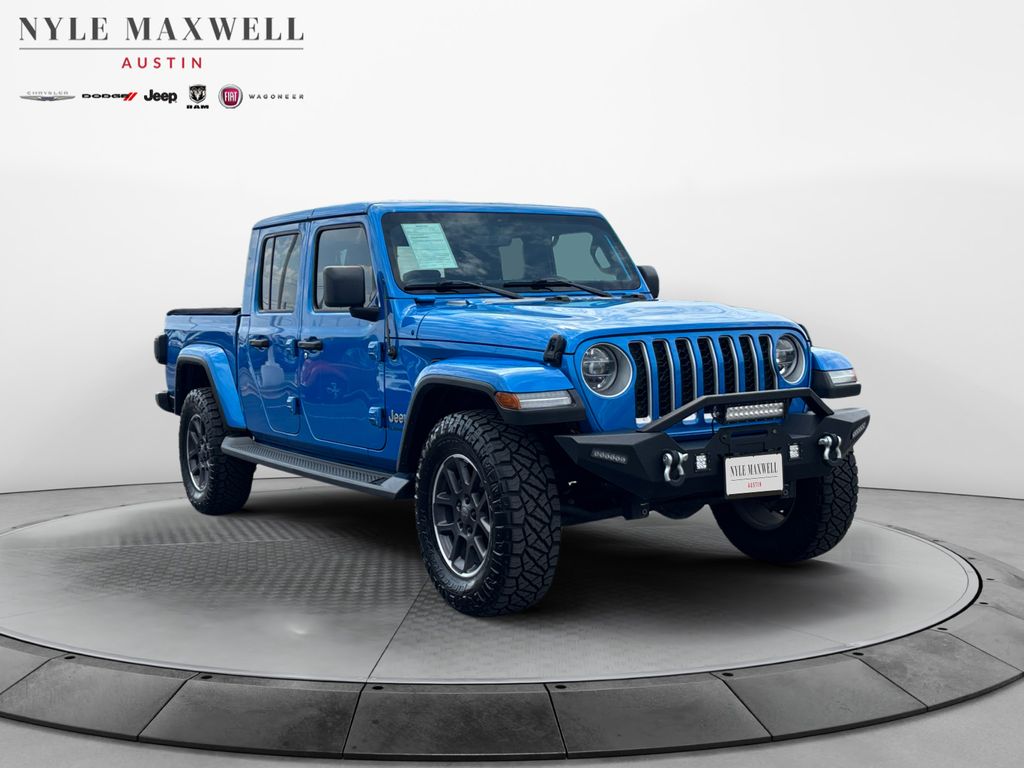 Used Car 2022 Jeep Gladiator  Overland For Sale Under $30,000 In Austin, Texas