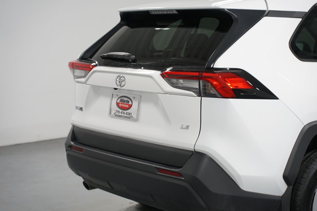 Thumbnail: 2024 Toyota RAV4 - 9