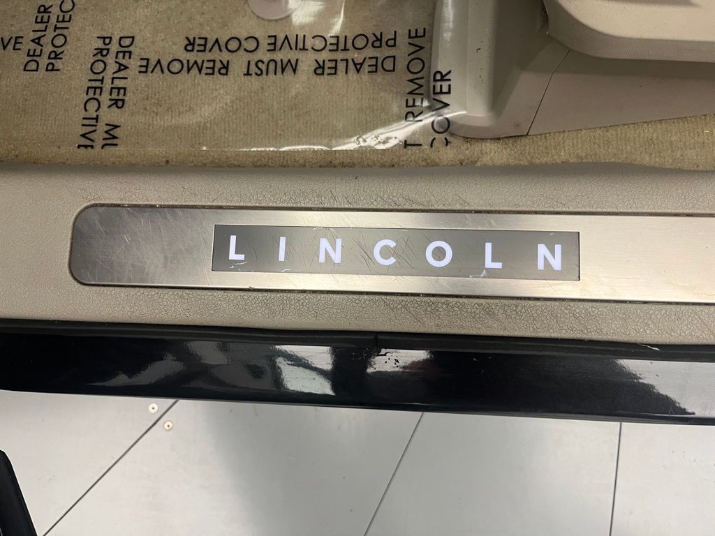 Thumbnail: 2013 Lincoln MKX - 15