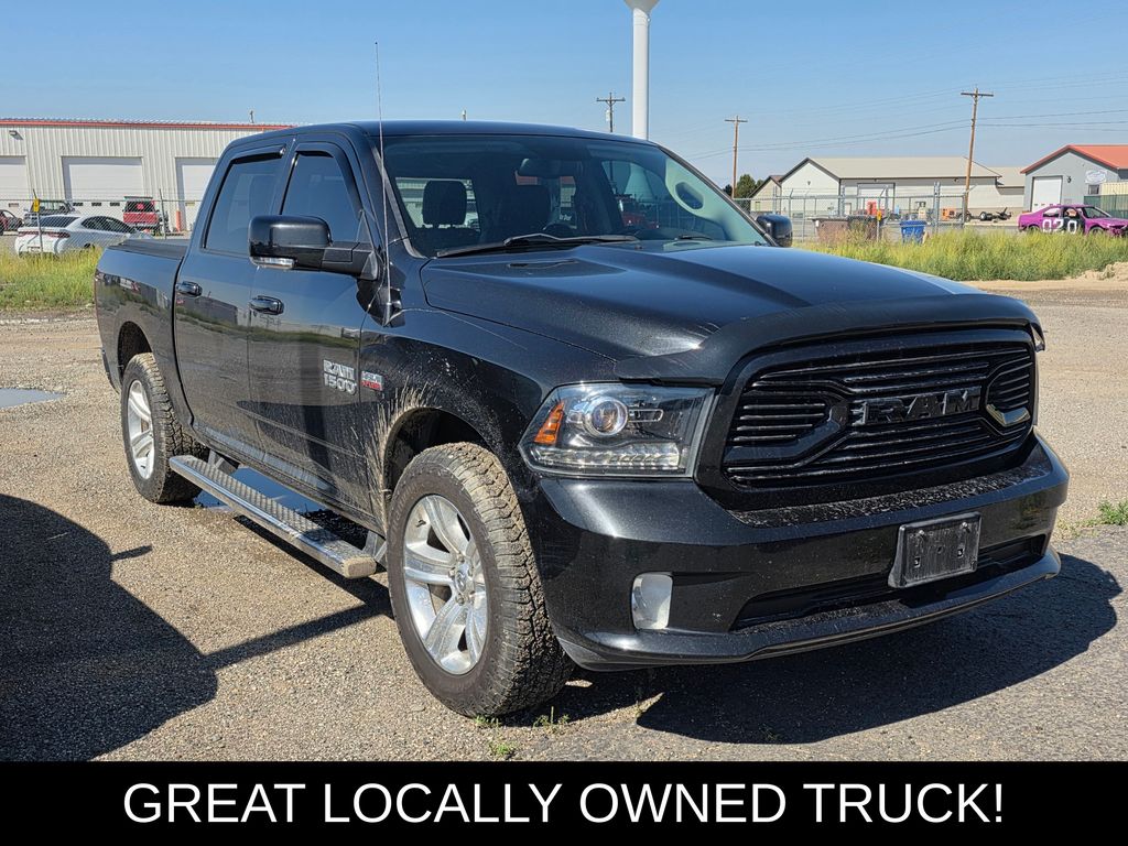 Brilliant Black Crystal Pearlcoat 2018 RAM 1500 Pickup Truck Four-Wheel Drive 8-Speed Automatic