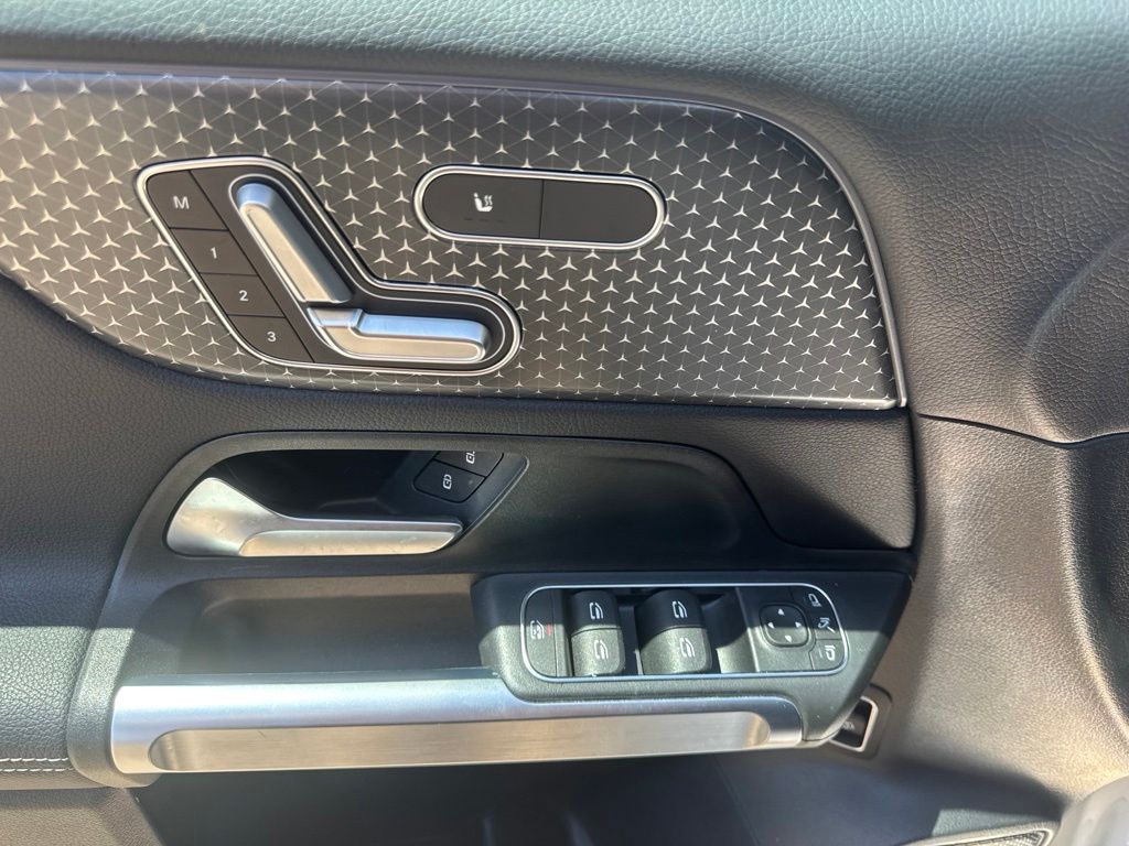 2026 Mercedes-Benz GLB GLB 250 White at John Sisson Motors