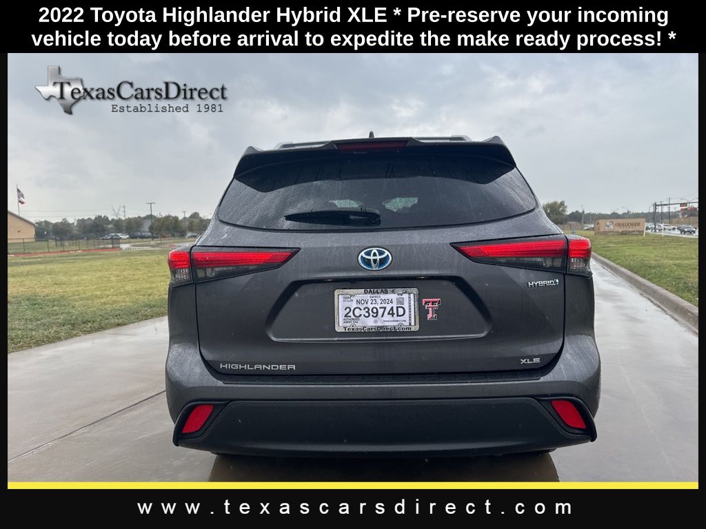 2022 Toyota Highlander Hybrid XLE 12