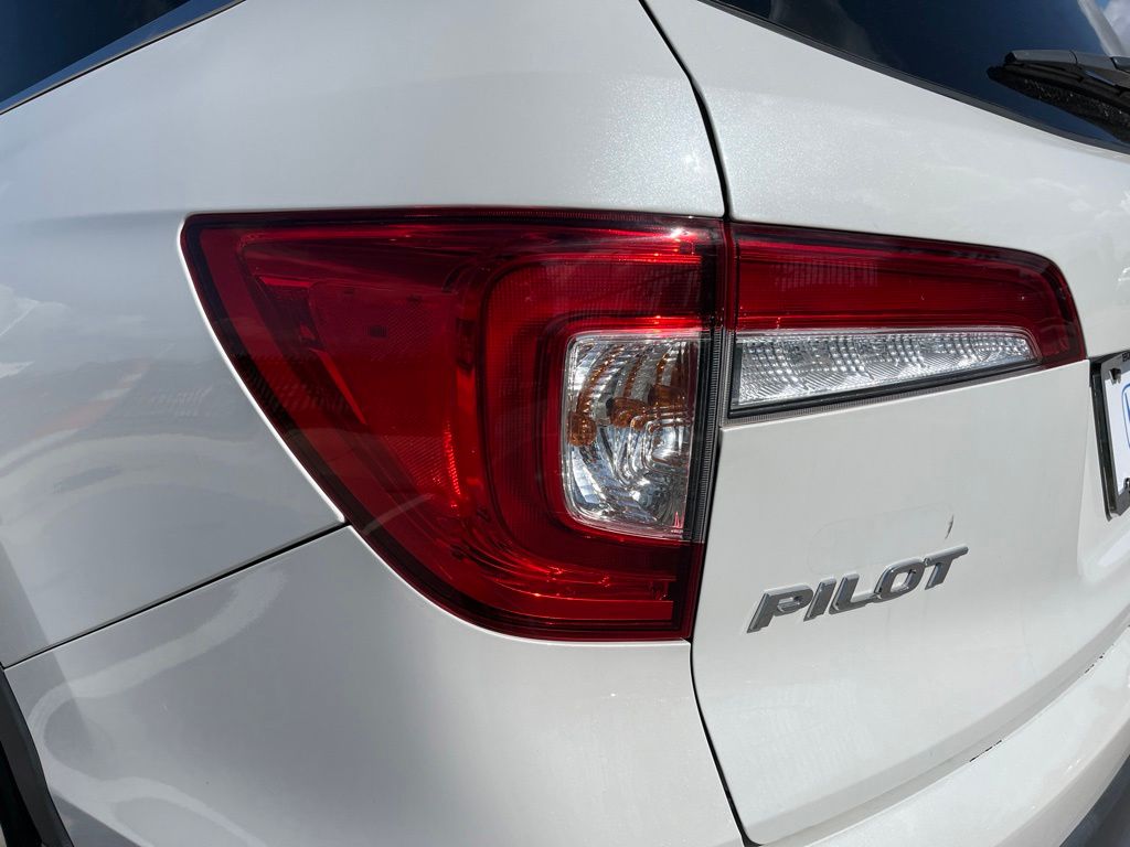 Thumbnail: 2020 Honda Pilot - 7