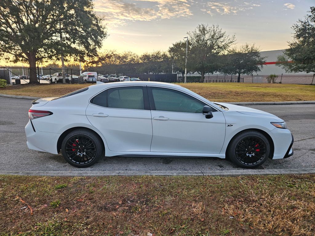 2024 Toyota Camry SE 6