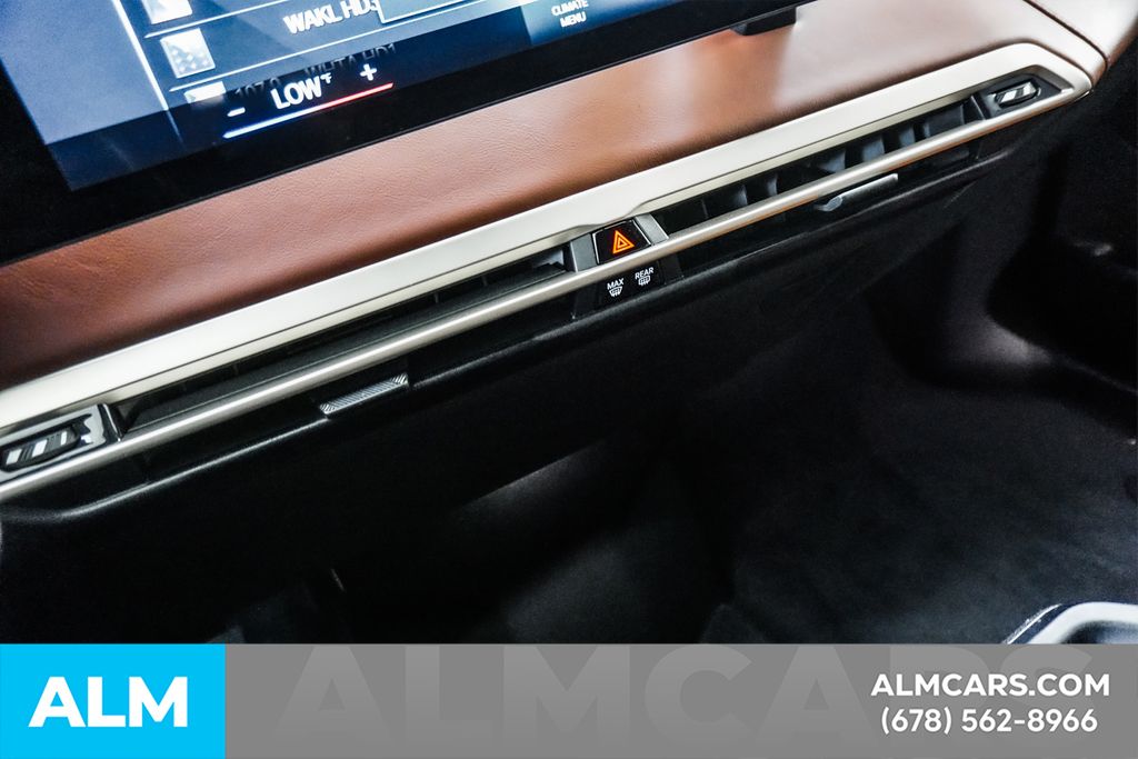 Used 2023 Black BMW M60 image 39