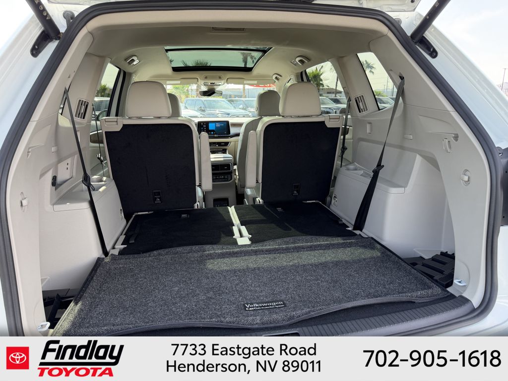 Used 2024 Volkswagen Atlas SUV