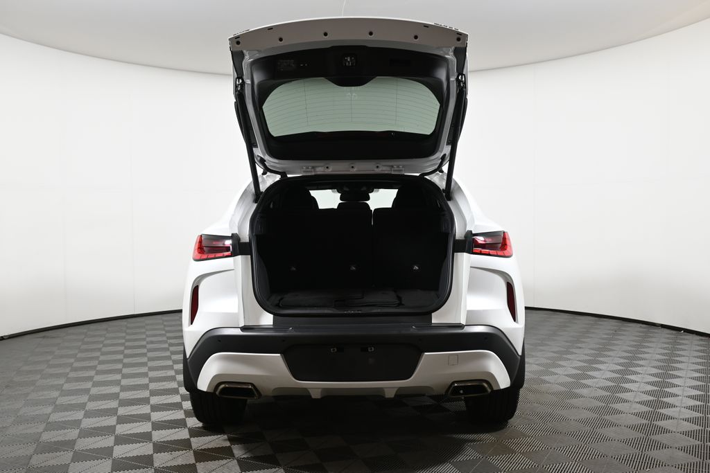 Thumbnail: 2023 INFINITI QX55 - 30