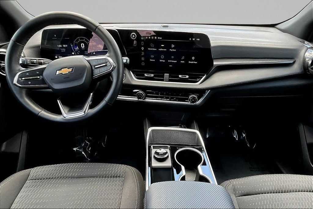 Used 2026 Chevrolet Equinox SUV