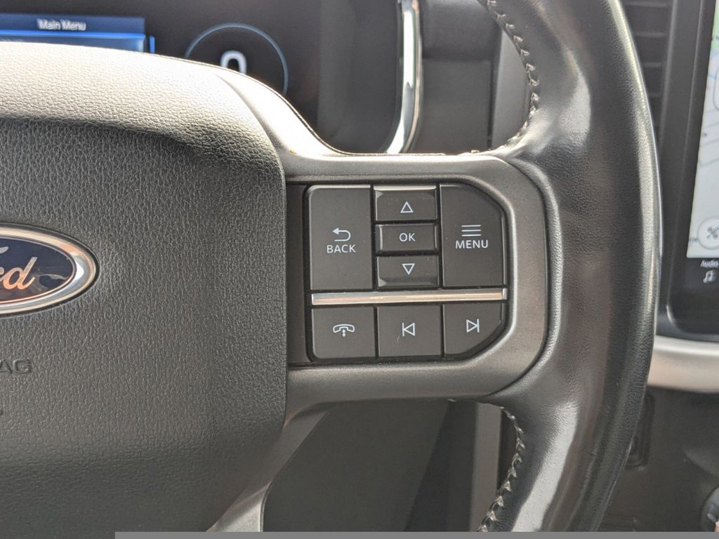2022 Ford F-150 Lightning XLT