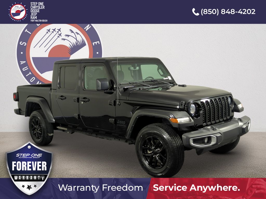 2023 Jeep Gladiator Sport S Crew Cab 4WD