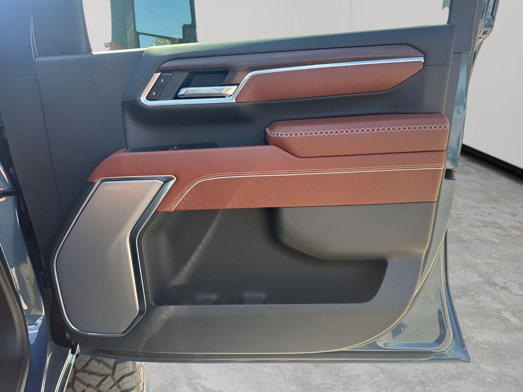 New 2026  GMC Denali Ultimate image 13