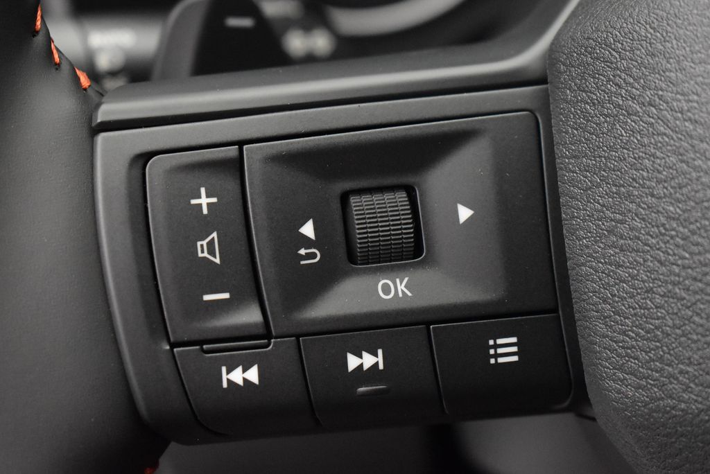 Thumbnail: 2026 Nissan Rogue - 18