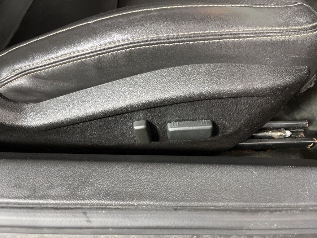 Thumbnail: 2015 Chevrolet Camaro - 6