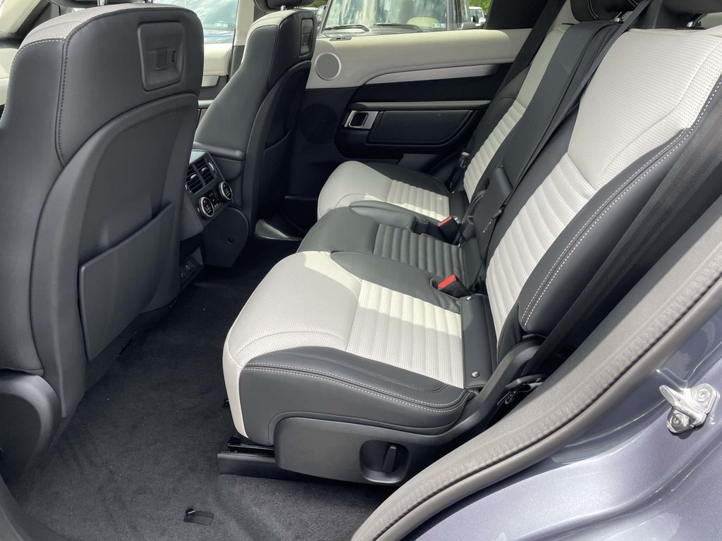 New 2026 Blue Land Rover  image 17