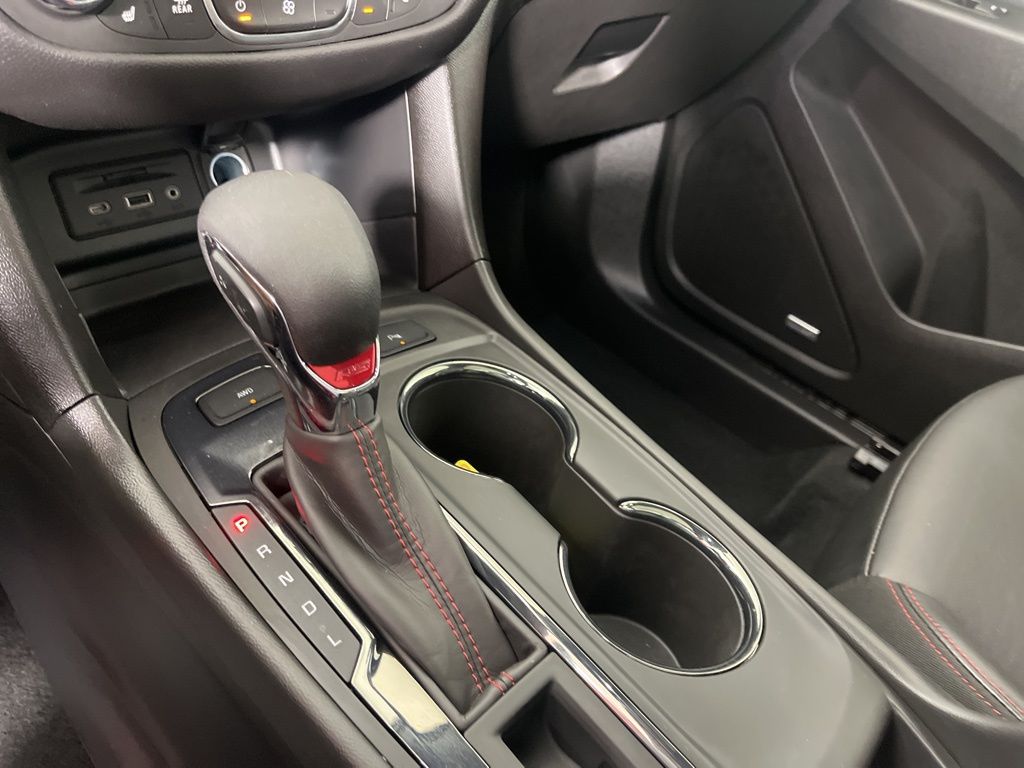 Thumbnail: 2023 Chevrolet Equinox - 32