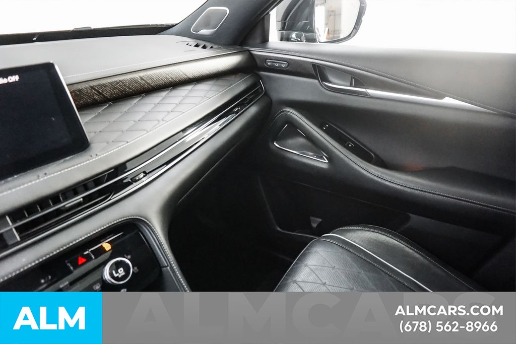 Used 2022 Black INFINITI Autograph image 46