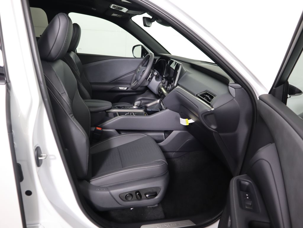 Thumbnail: 2026 Lexus TX - 20