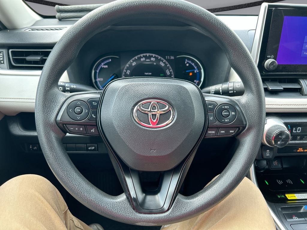 Thumbnail: 2024 Toyota RAV4 - 15