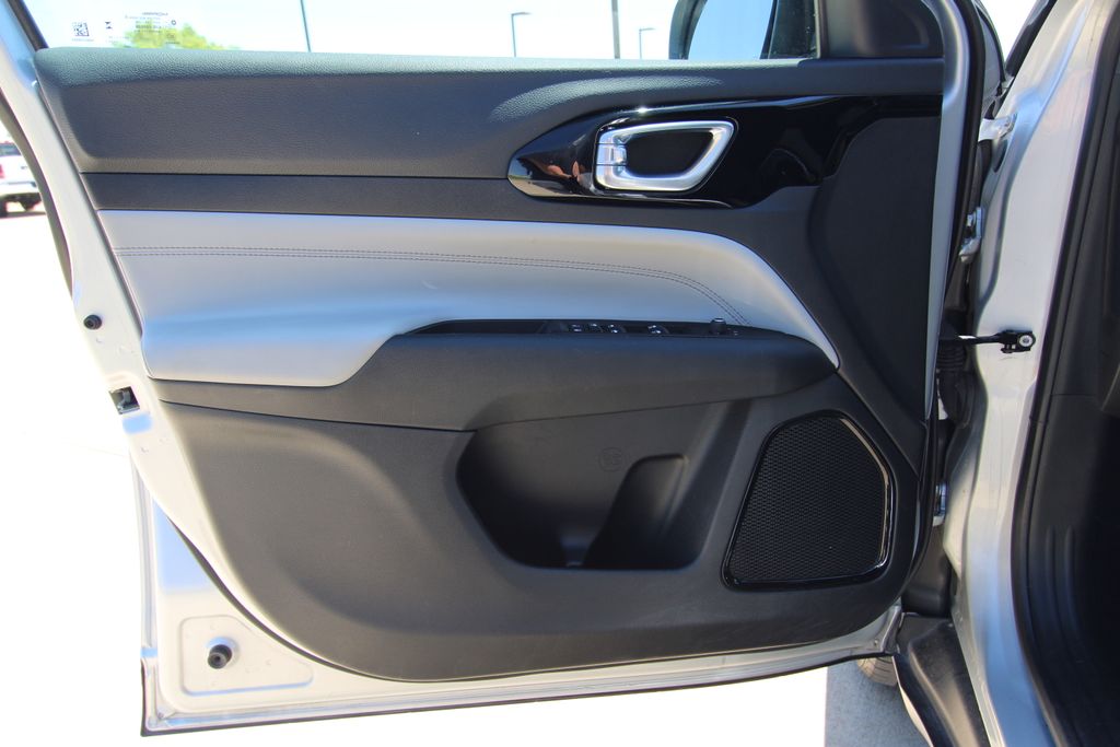 Used 2024 Jeep Compass SUV