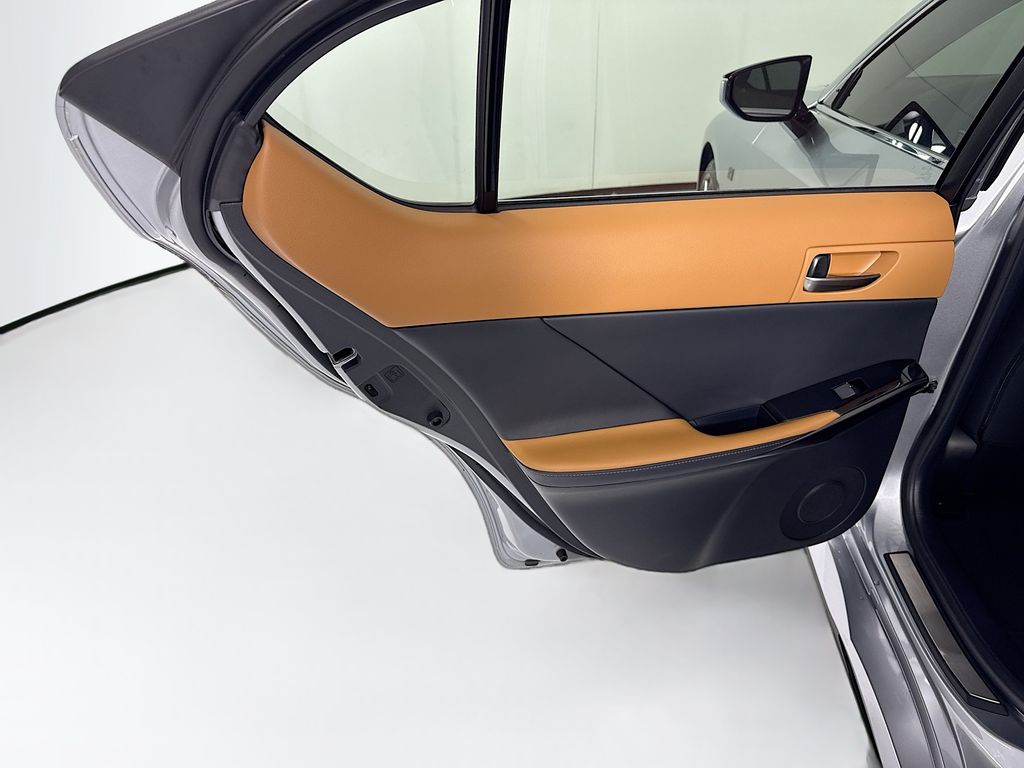 Thumbnail: 2025 Lexus IS - 26