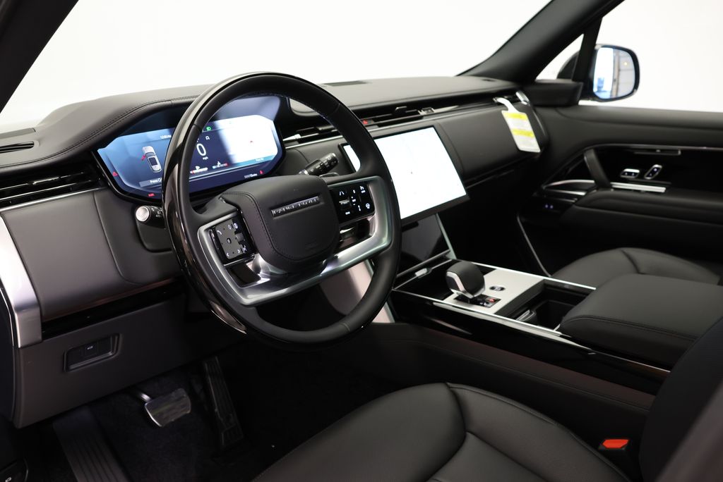 Thumbnail: 2026 Land Rover Range Rover - 28