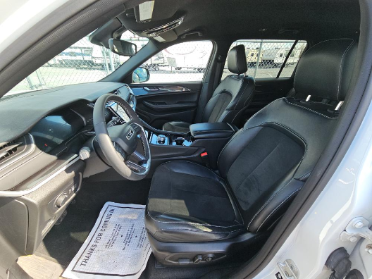 used 2023 Jeep Grand Cherokee L car, priced at $31,597