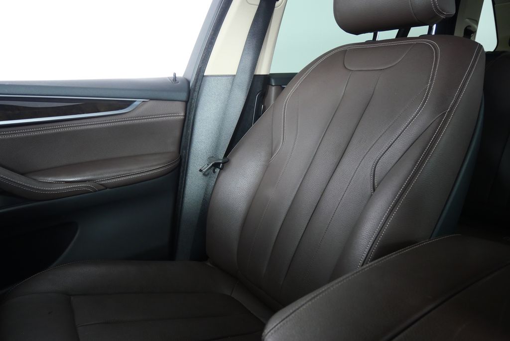 Thumbnail: 2016 BMW X5 - 26