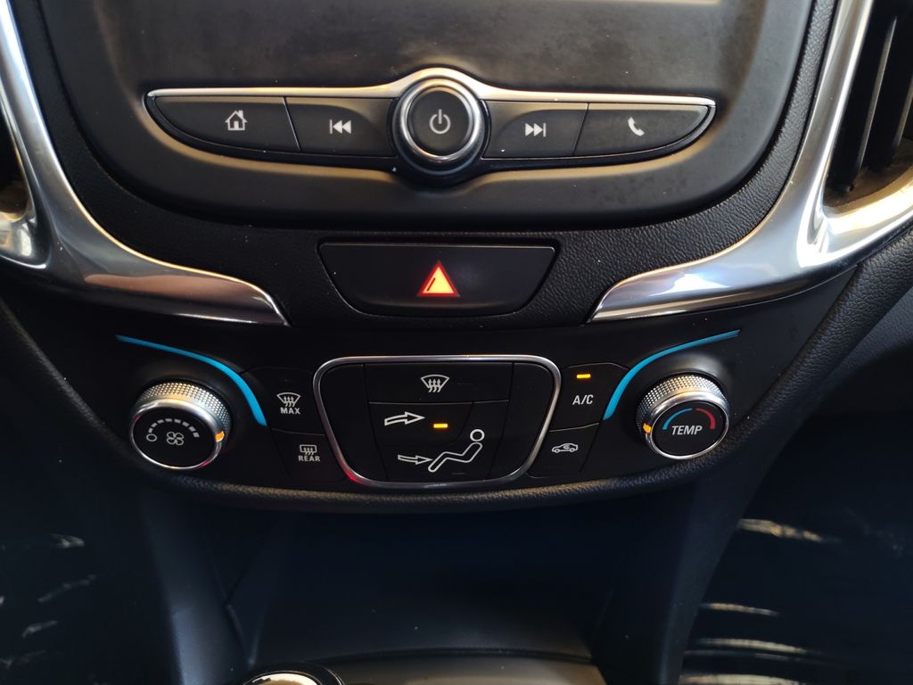 Used Car 2020 Chevrolet Equinox  Lt For Sale Under $20,000 In Austin, Texas