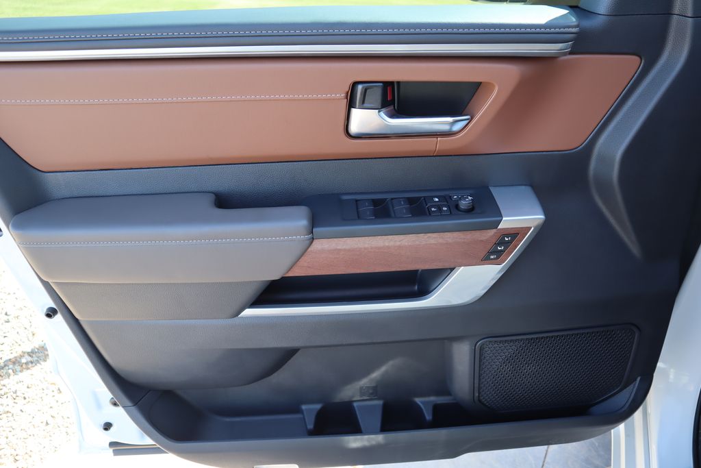 Thumbnail: 2025 Toyota Tundra - 23