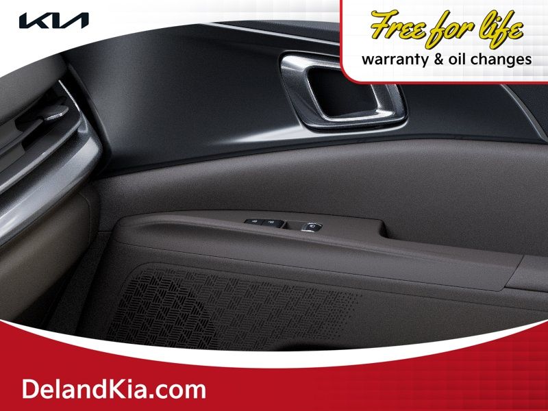 New 2026 Kia Carnival Hybrid Van
