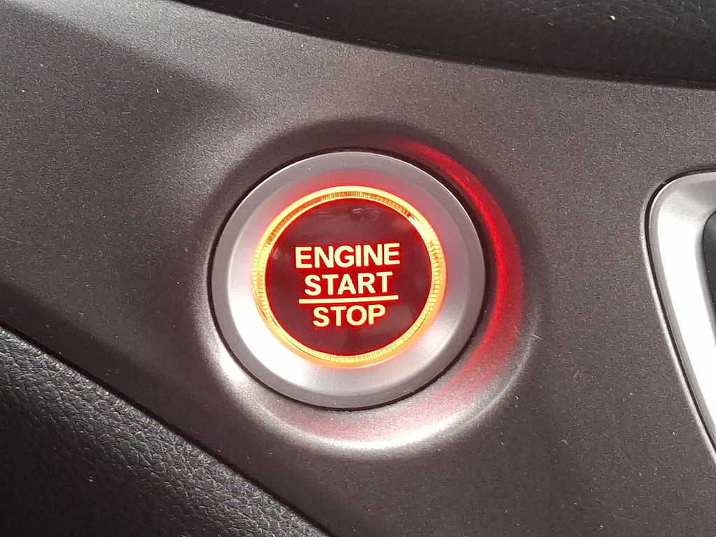 Thumbnail: 2016 Honda Pilot - 25