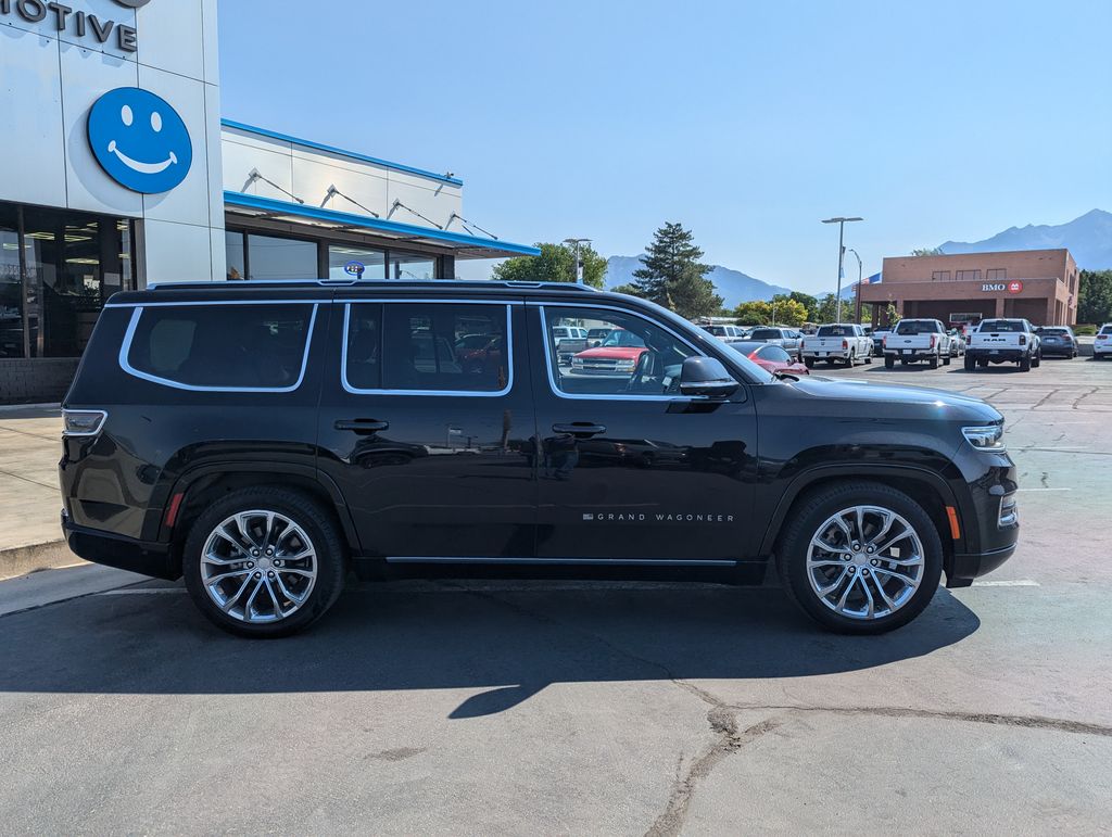 2023 Jeep Grand Wagoneer Series II 2