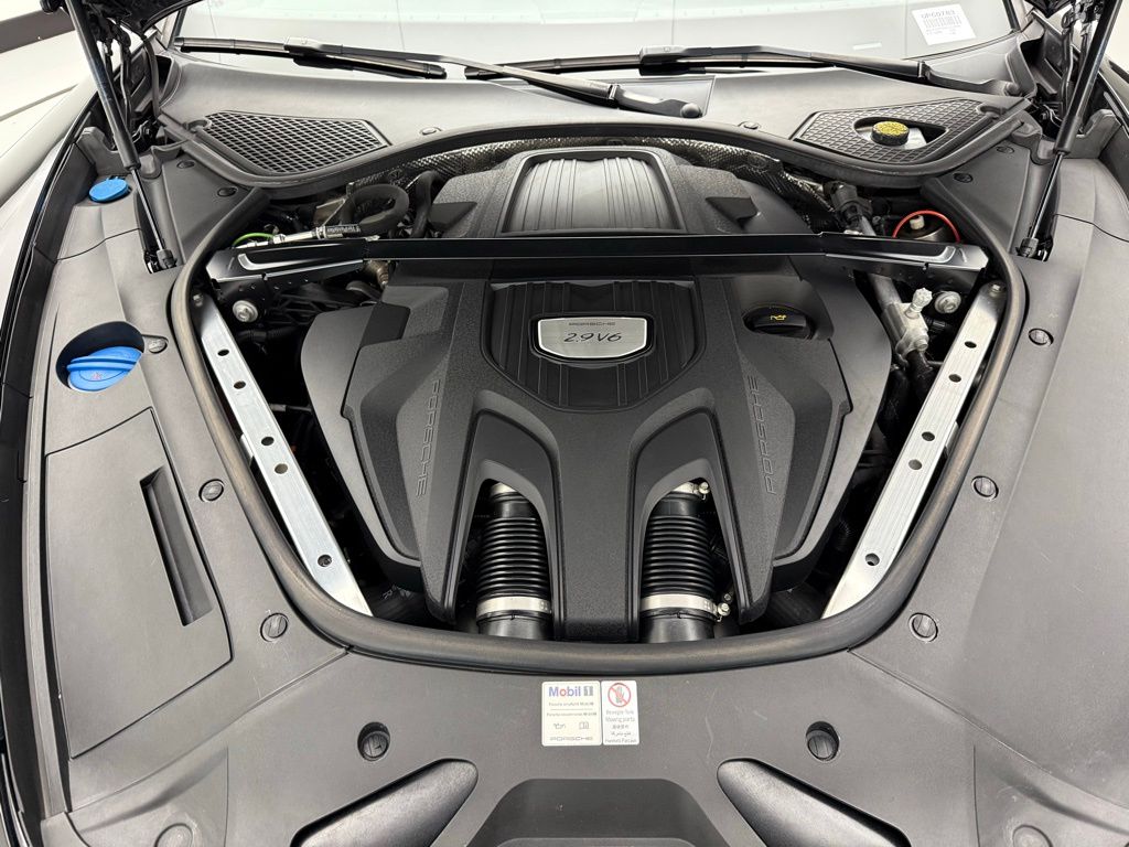 2021 Porsche Panamera 4 27