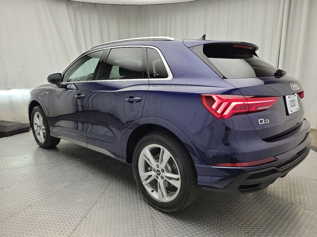 2024 Audi Q3 Premium 4